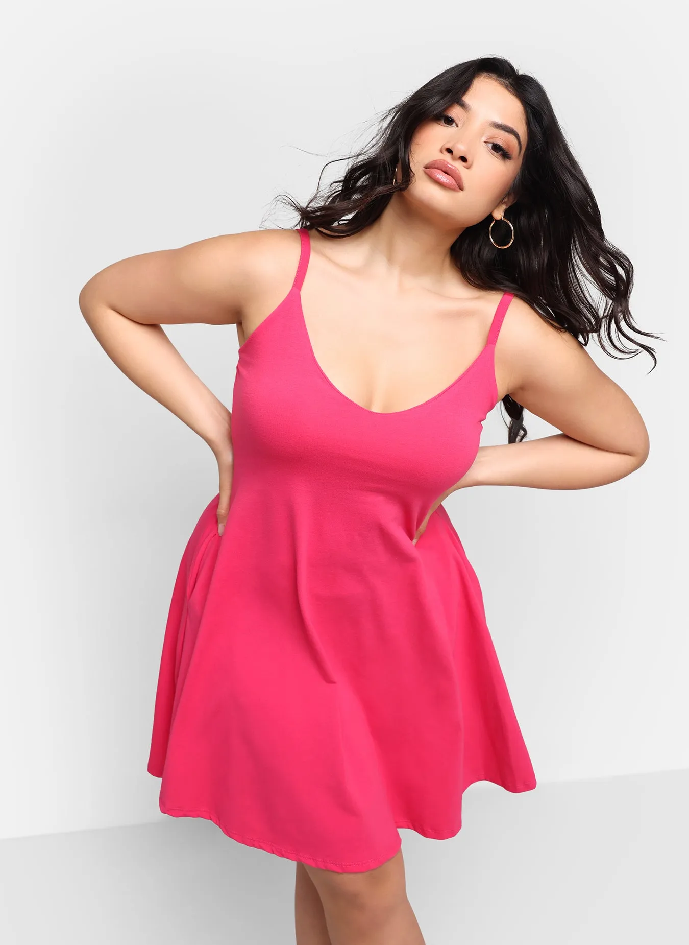 Essential V Neck Strappy Mini Skater Dress W. Pockets - Fuchsia