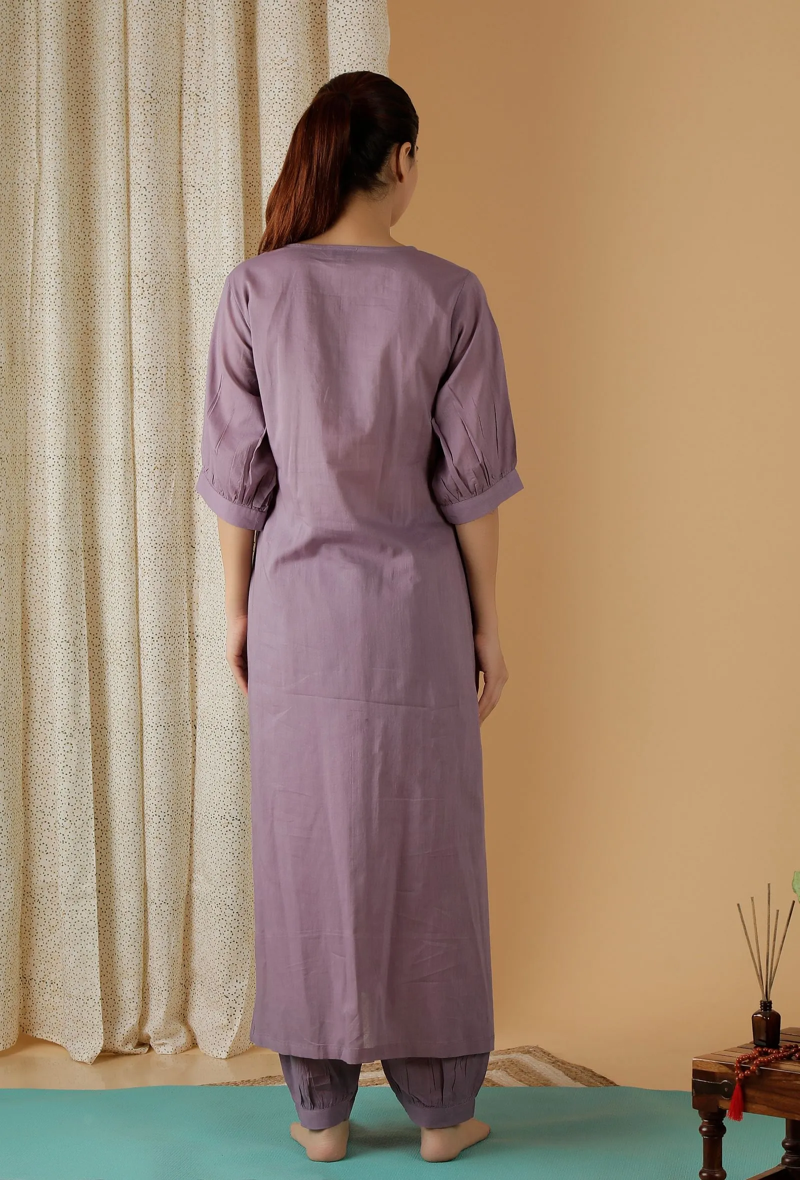 Set Of 2: Mulmul Cotton Lilac Kurta And Harem Pant Yoga Set