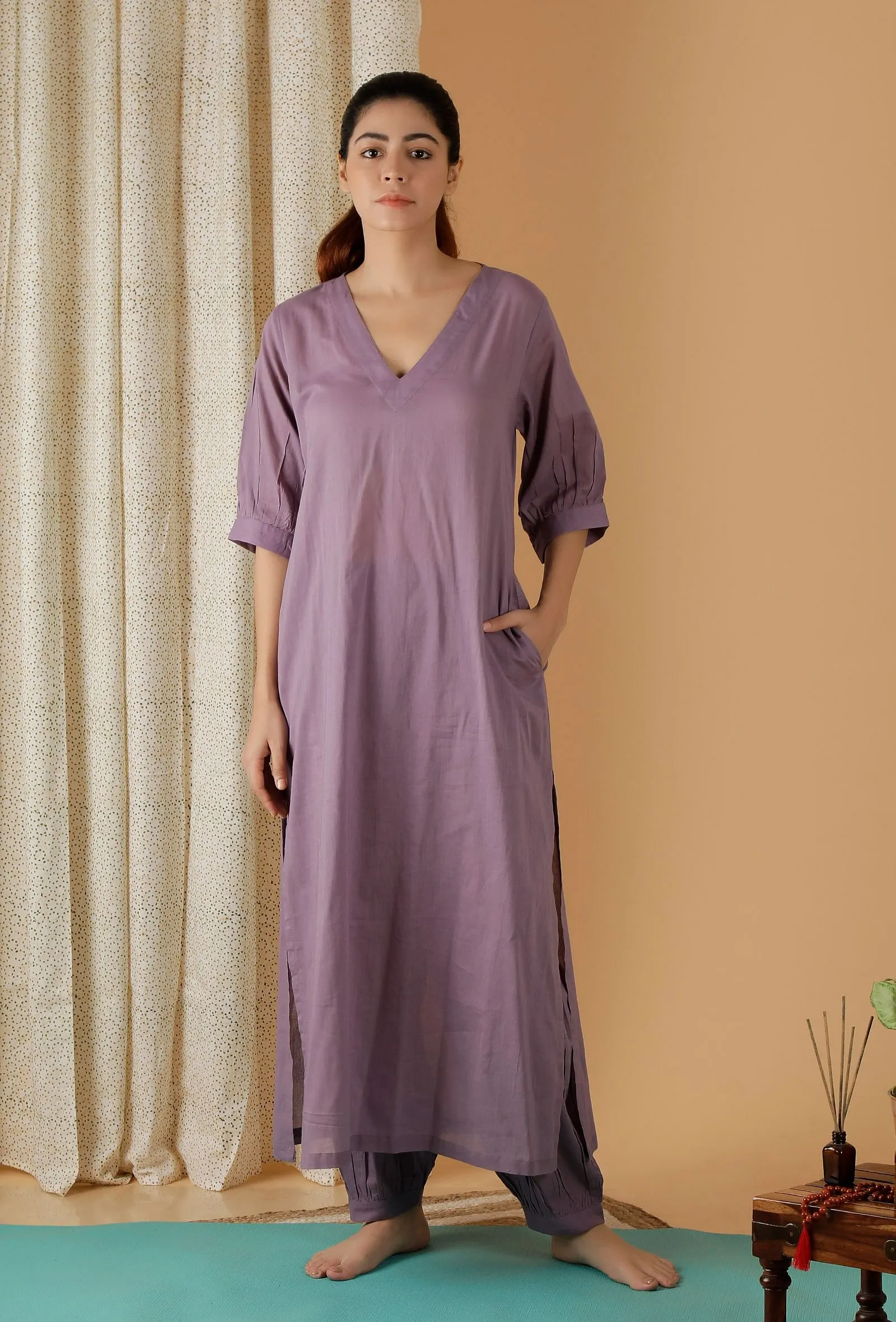 Set Of 2: Mulmul Cotton Lilac Kurta And Harem Pant Yoga Set